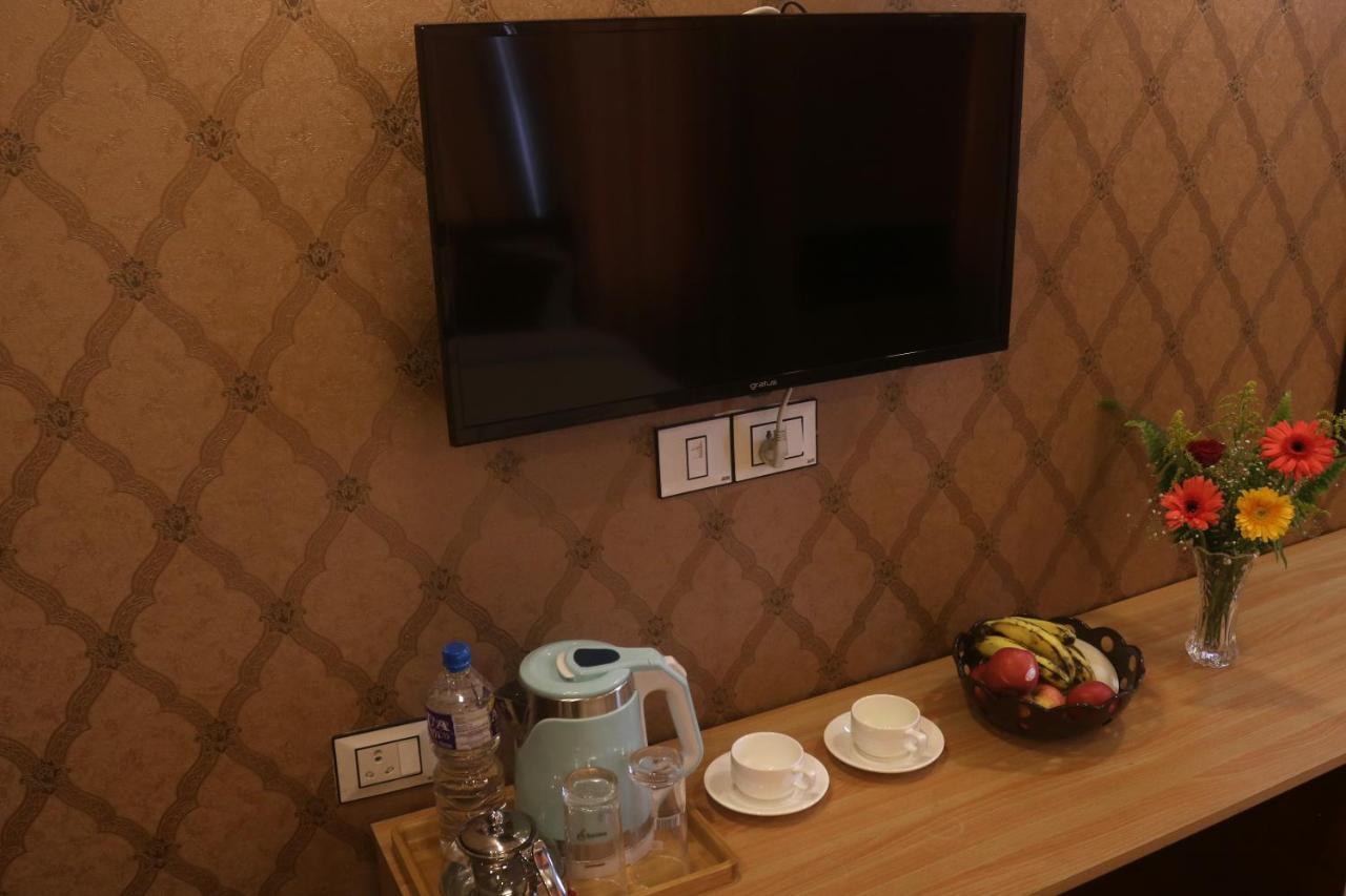 קטמנדו Hotel Family Ties Pvt. Ltd. מראה חיצוני תמונה